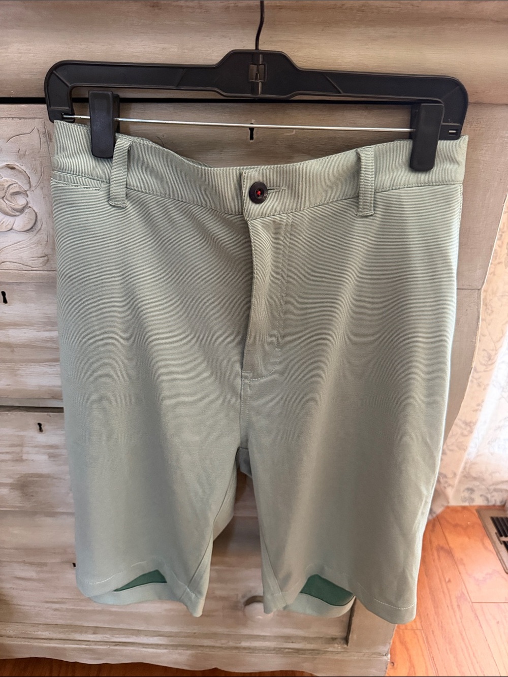 Flat-Front Men's Shorts in Sage Green